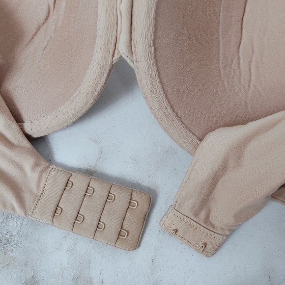 Victoria's Secret Body by Victoria Tan Lace Perfect Shape Lined Bra, 32DDD - Picture 7 of 10